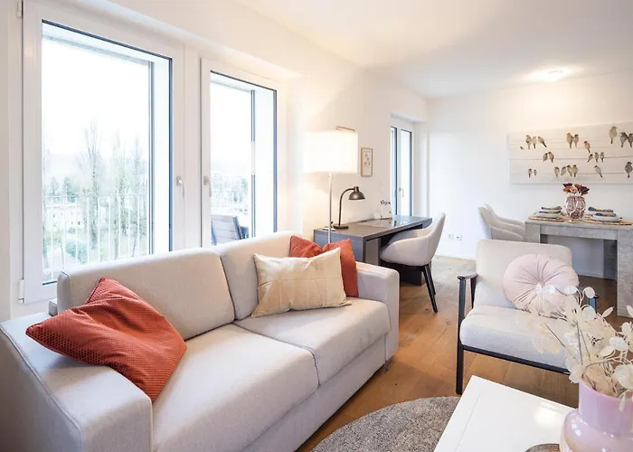 Stayy The River - Contactless Check-in Zürich