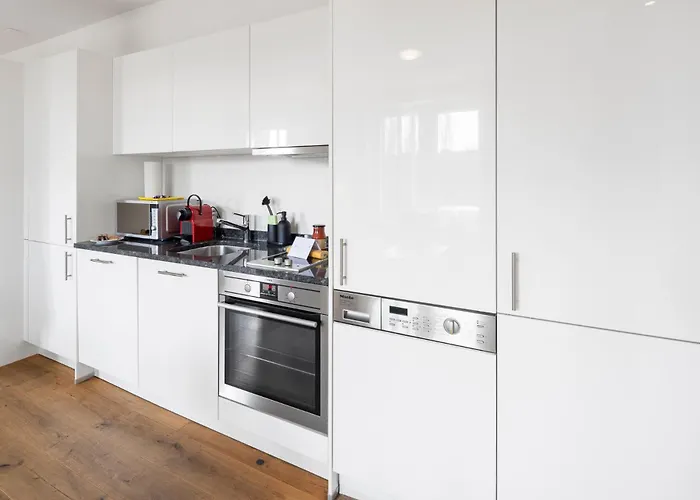 Lägenhetshotell Stayy The River - Contactless Check-in Zürich