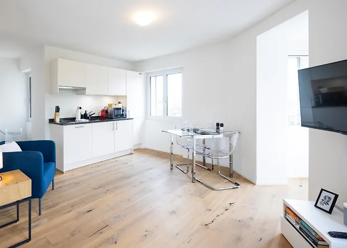 Stayy The River - Contactless Check-in 3*