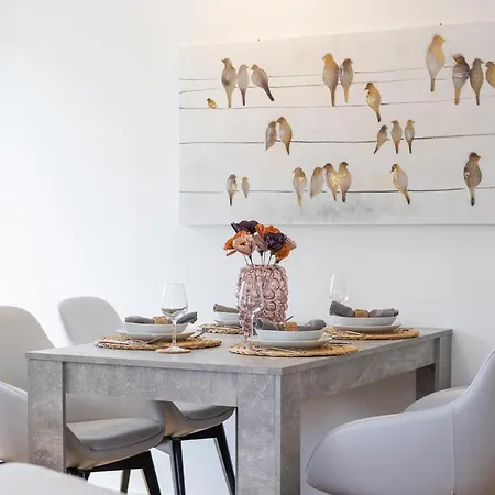 Aparthotel Stayy The River - Contactless Check-in Zürich