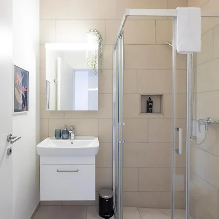 Stayy The River - Contactless Check-in Zürich