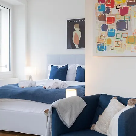 Stayy The River - Contactless Check-in 3* Zürich