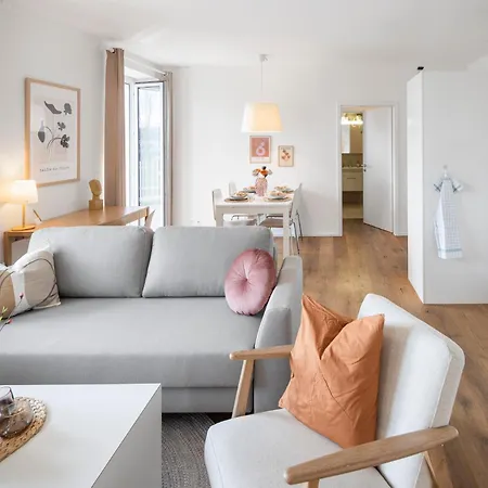 Stayy The River - Contactless Check-in 3*