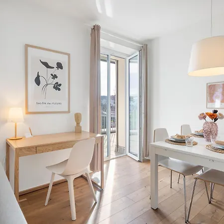 Stayy The River - Contactless Check-in Apartmanhotel *