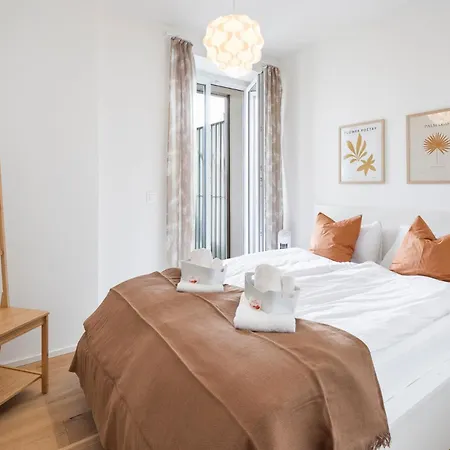 Stayy The River - Contactless Check-in Zürich