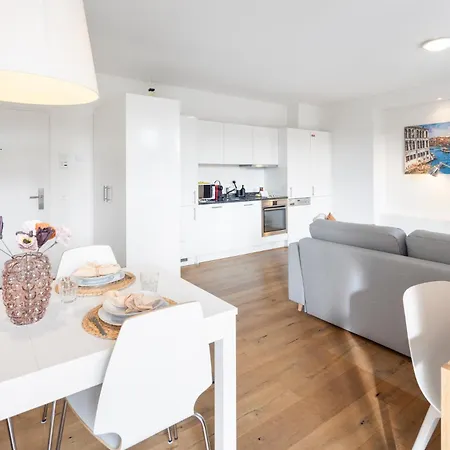 Apartmanhotel Stayy The River - Contactless Check-in Zürich
