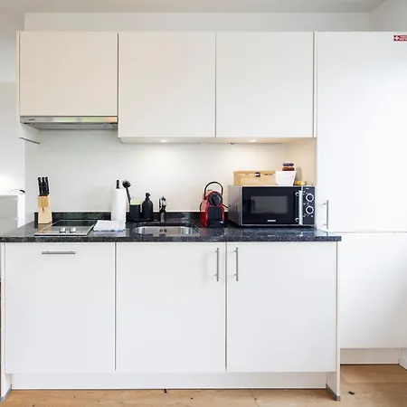 Stayy The River - Contactless Check-in Zürich