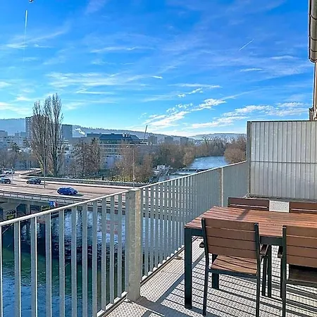 Stayy The River - Contactless Check-in