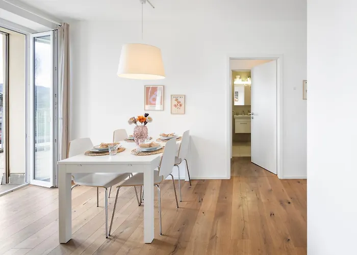 Stayy The River - Contactless Check-in