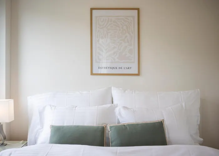 Stayy The River - Contactless Check-in