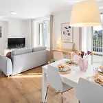 Stayy The River - Contactless Check-in