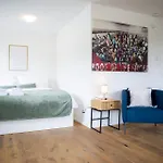 Stayy The River - Contactless Check-in Zúrich