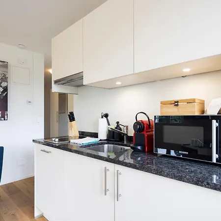 Stayy The River - Contactless Check-in Апарт-отель Цюрих